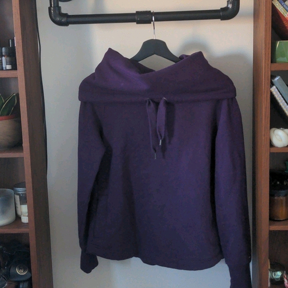 Tommy Hilfiger plum turtle neck sweater